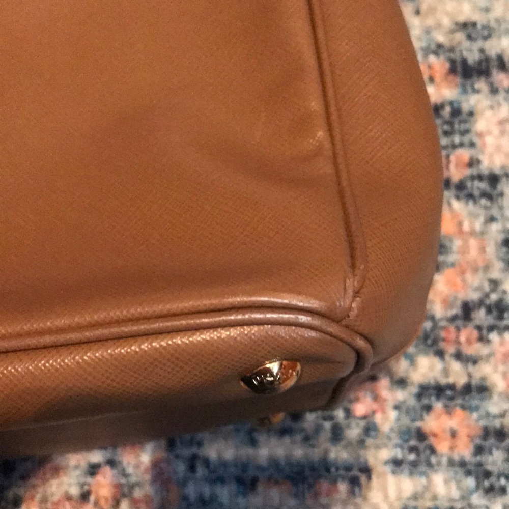 Prada Saffiano Large Galleria Tote - Picture 7 of 8